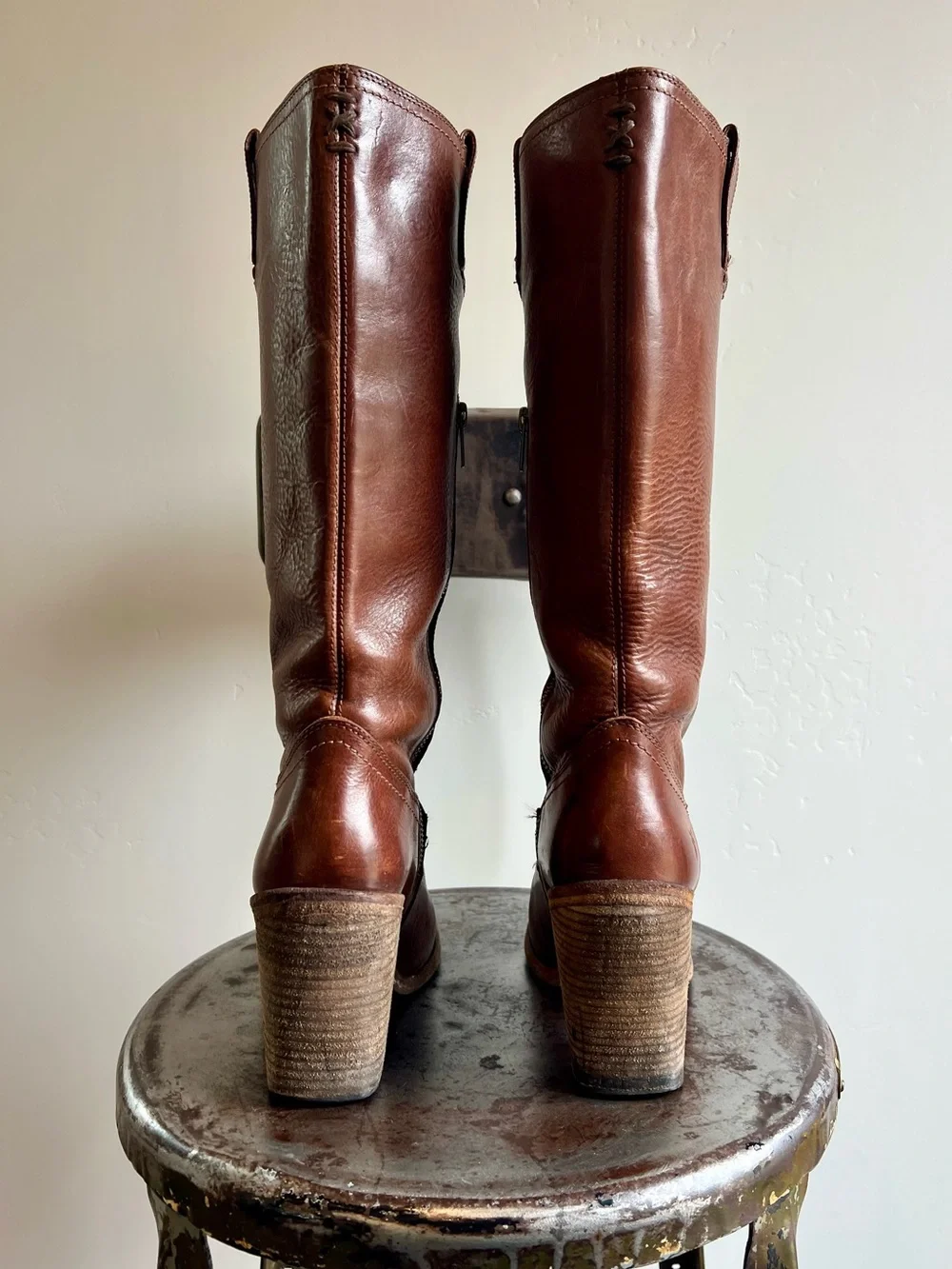 Frye / Leather Mid-Calf Zip Heel Boots / Size 7 - Picture 4 of 13